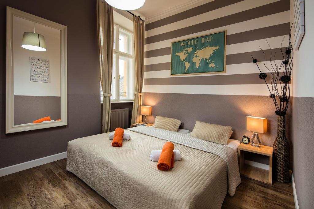 Hostel Rynek 7 Krakau Buitenkant foto