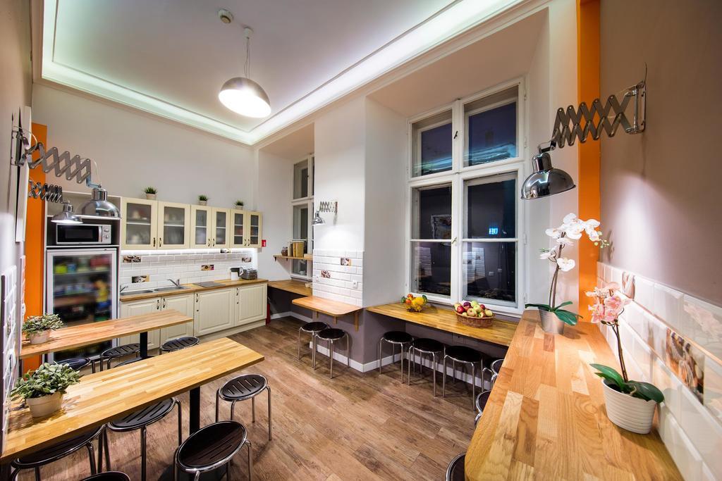 Hostel Rynek 7 Krakau Buitenkant foto