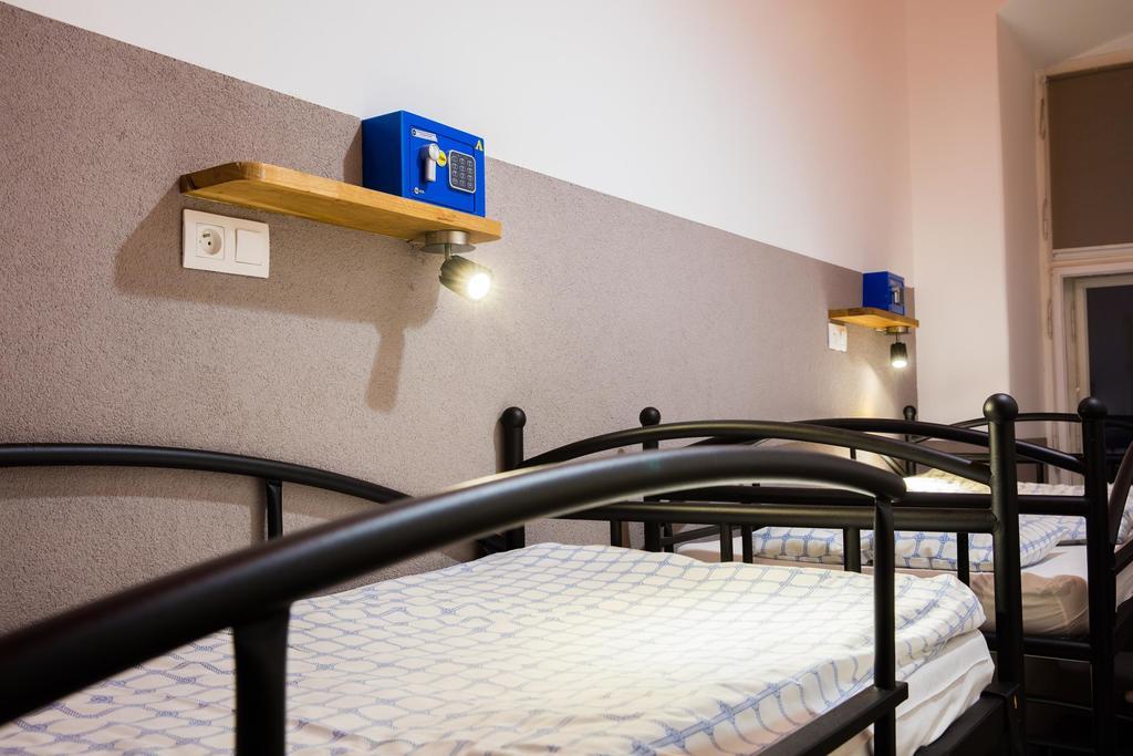Hostel Rynek 7 Krakau Buitenkant foto